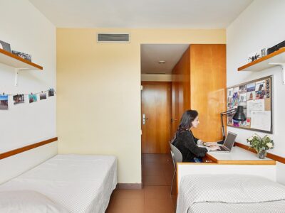 (Demo) Habitación cerca de la UNL